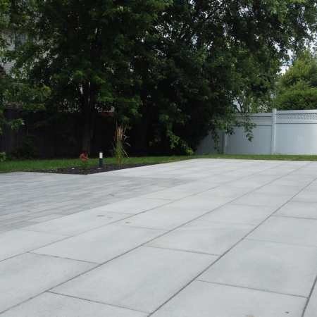 Interlock Patio by RIVERMIST using Techo-Bloc Blu Grande