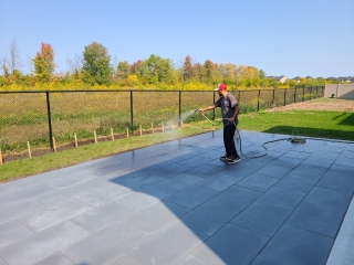 Interlock Patio by RIVERMIST using Techo-Bloc
